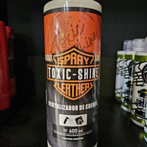 Spray Leather - Toxic Shine